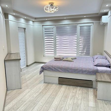 Apartament Deluxe Karina-Free Parking Burgas Extérieur photo