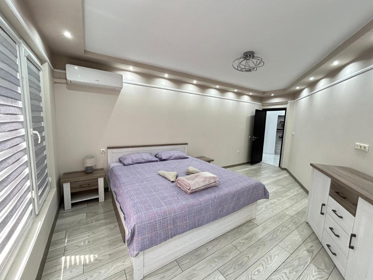 Apartament Deluxe Karina-Free Parking Burgas Extérieur photo